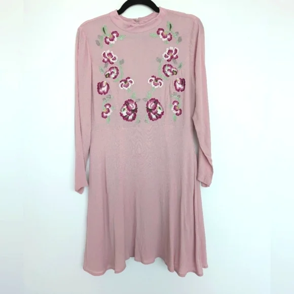 Nanette Lepore | Dresses | Nanette Lepore Mock Neck Floral Embroidered Long  Sleeve Lined Pink Dress Sz 8 | Poshmark